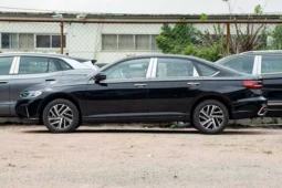 
										Volkswagen Lavida full									