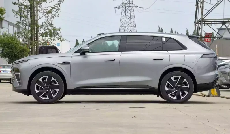 
								EXEED Sterra ET full									