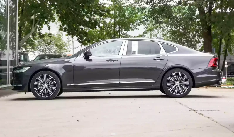 
								Volvo S90 full									