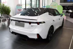 
										Lynk & Co 07 EM-P full									